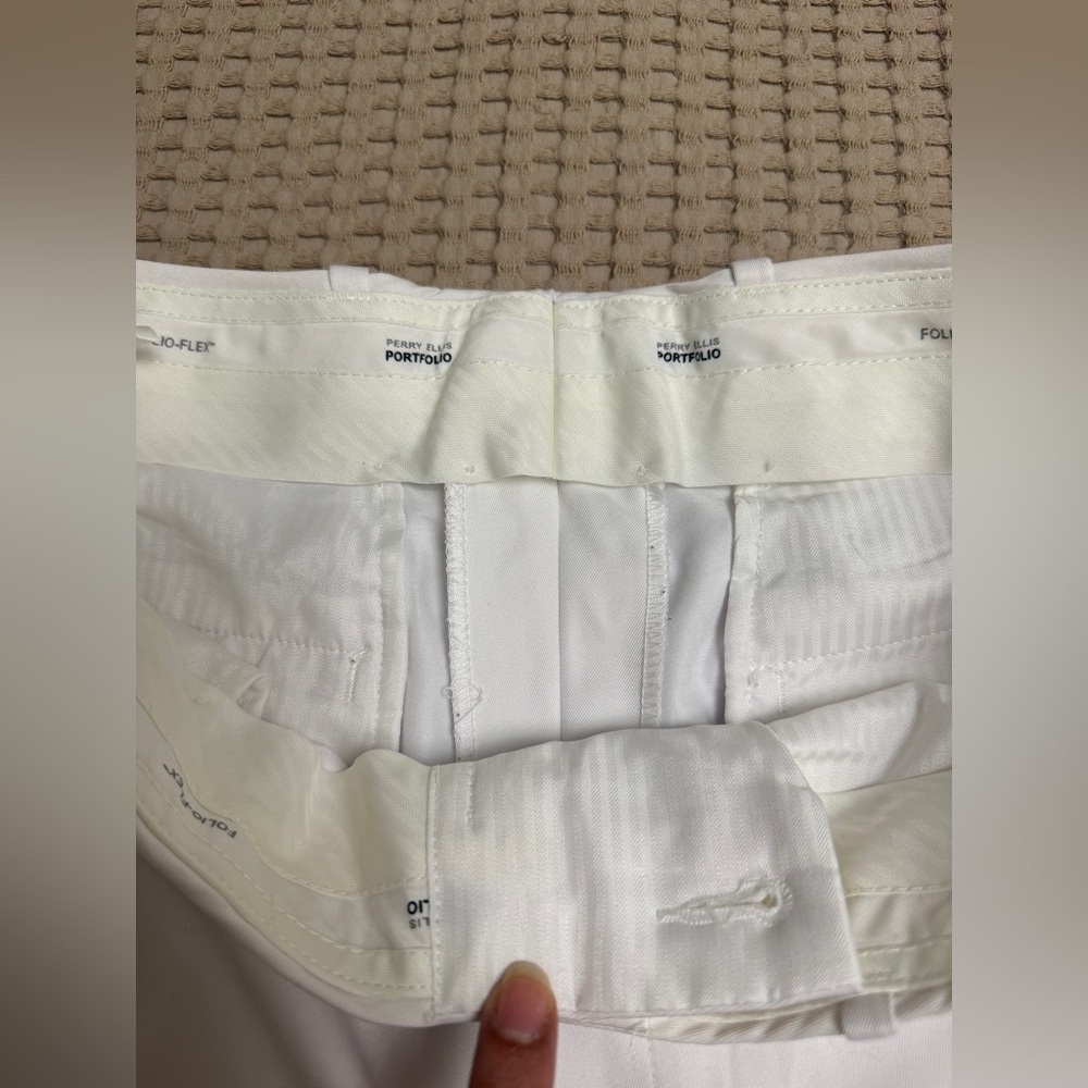 Perry Ellis Classic White Trousers - Picture 2 of 3